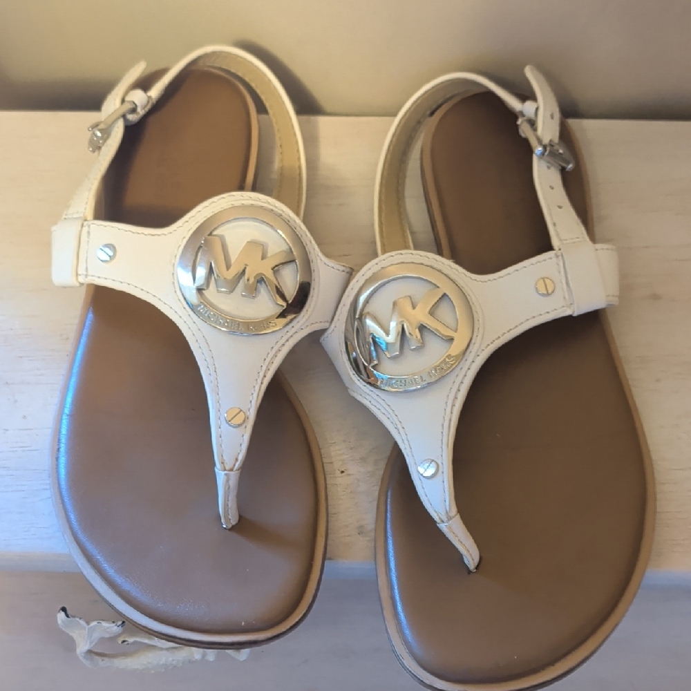 Michael Kors Cream Sandals with Silver Logo